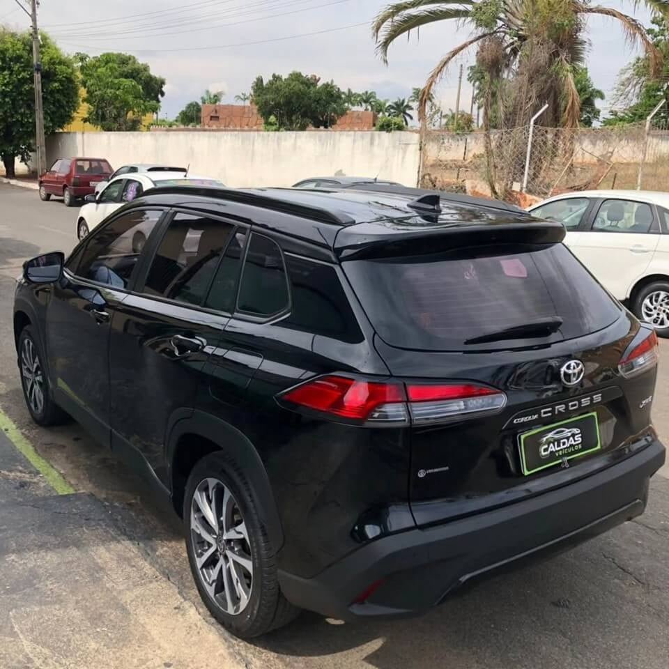 Toyota Corolla Cross XRE