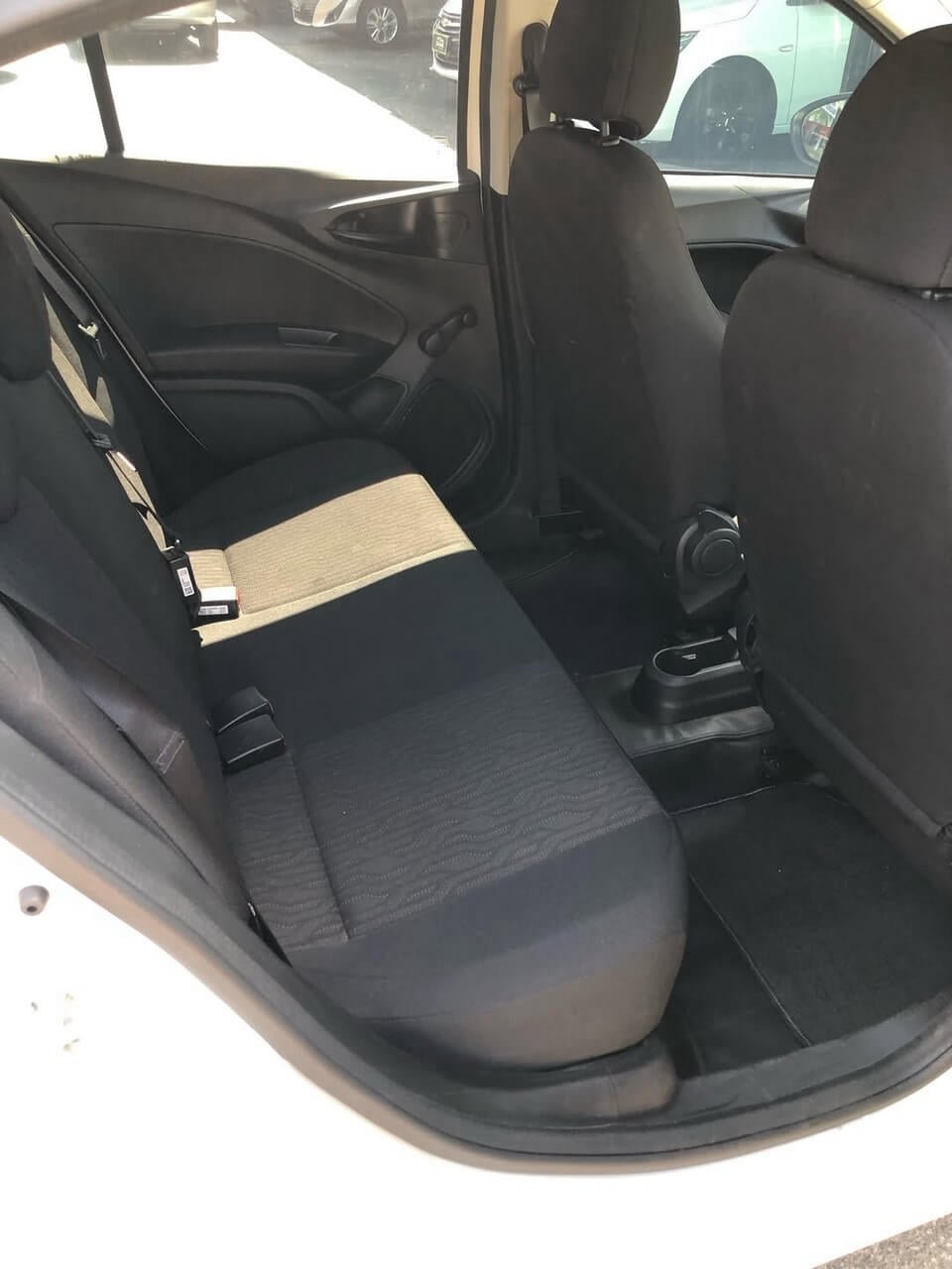 Fiat Cronos 1.0